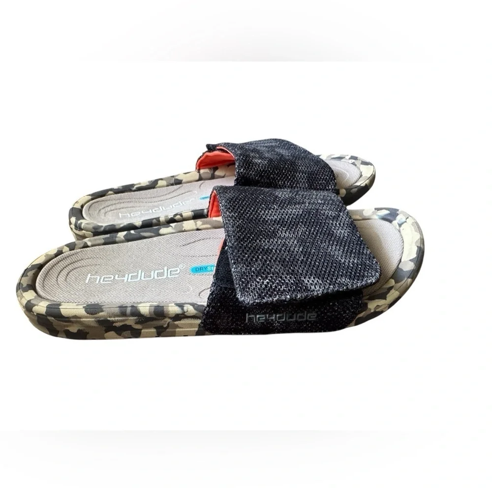 HEY DUDE MEN'S PHOENIX SOX CAMOUFLAGE SLIDES
